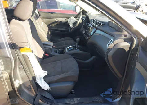 2016 Nissan Rogue S z USA, uszkodzony, nr VIN KNMAT2MT7GP662297